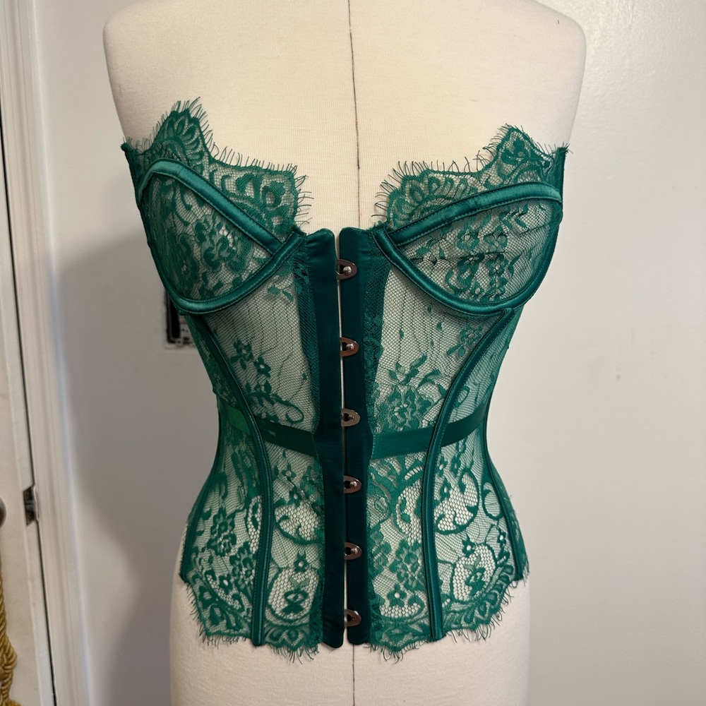 Corset fashion nova green